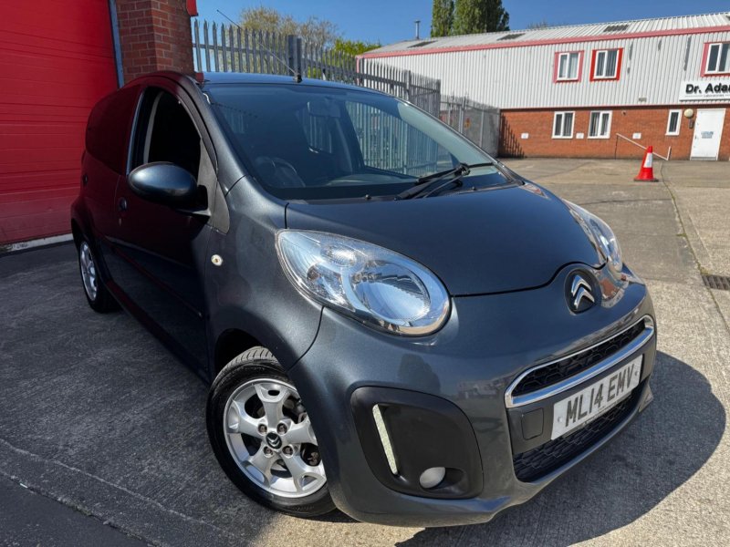 CITROEN C1 1.0i Platinum Euro 5 5dr