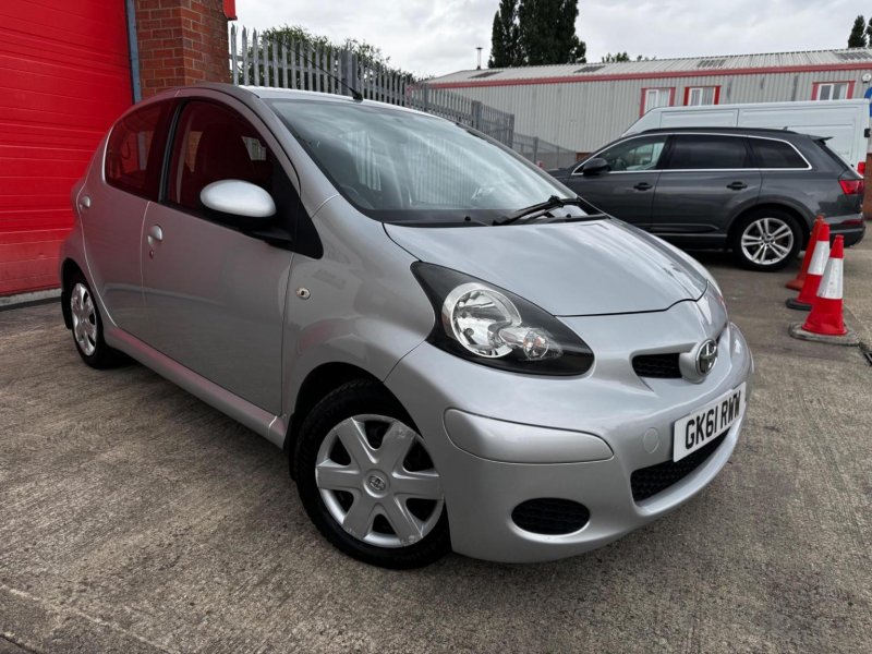 TOYOTA AYGO 1.0 VVT-i Ice Euro 5 5dr